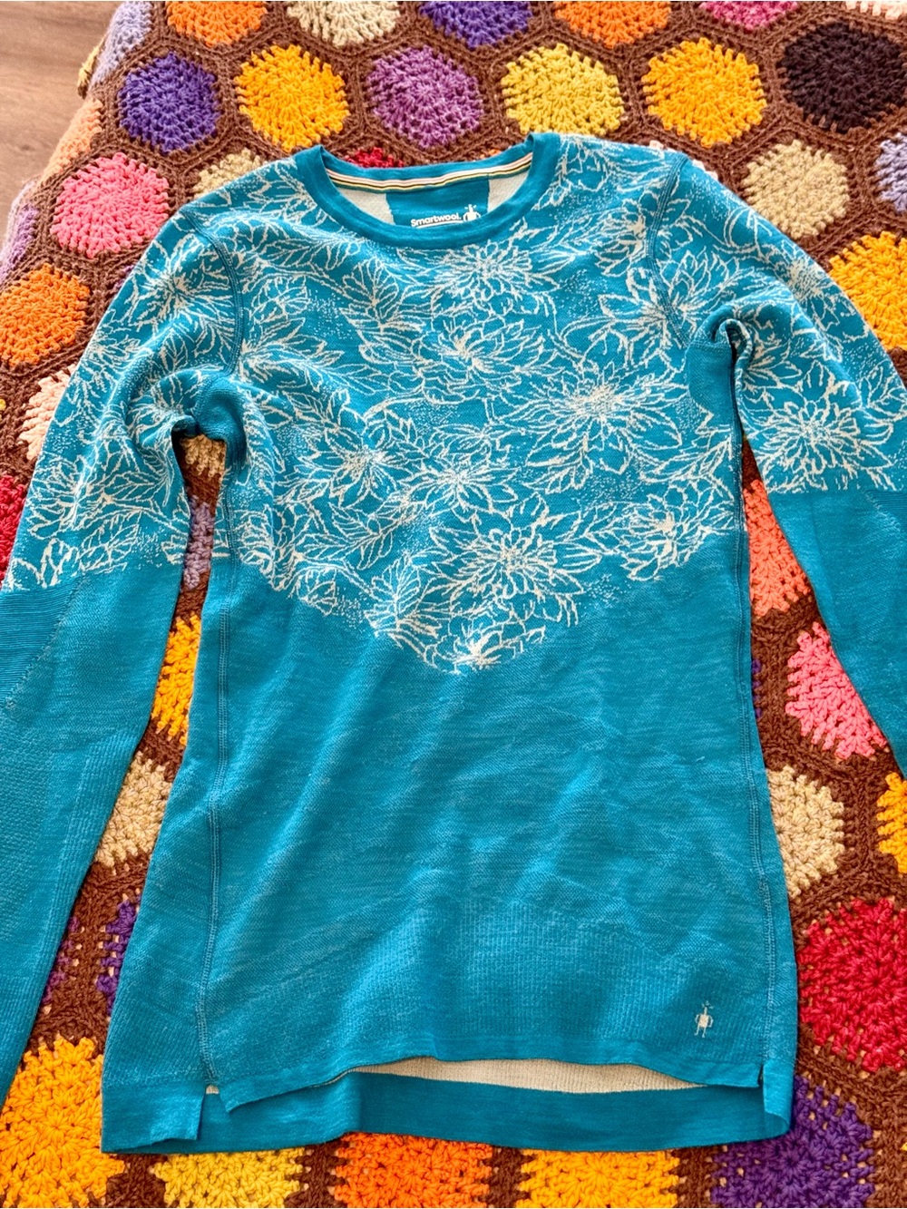 Smartwool Ocean Abyss/Wave Blue Floral Scape Merino Intraknit